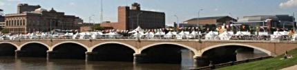 Bridging continental cuisines as well as the Des Moines River, the annual World Food & Music Festival returns downtown Sept. 16-18.